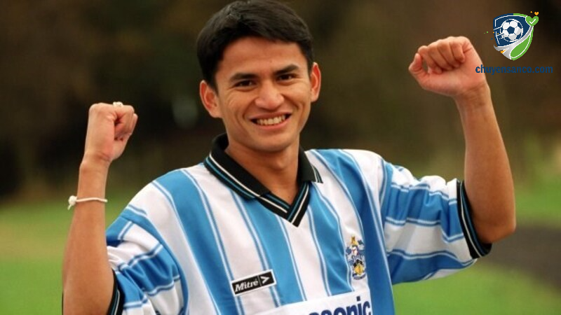 Thủ lĩnh huyền thoại Kiatisuk Senamuang