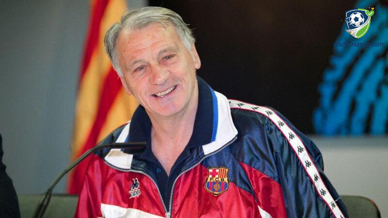 Sir Bobby Robson quản lý đội theo phong cách cổ điển