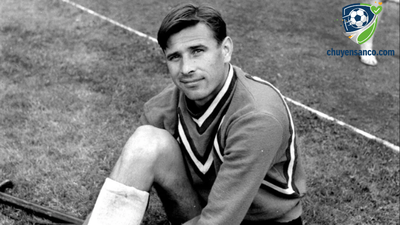 Thủ môn: Lev Yashin (tuyển Liên Xô)
