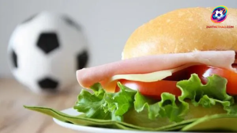 Một số thực phẩm cần thiết cho việc chuẩn bị ra sân