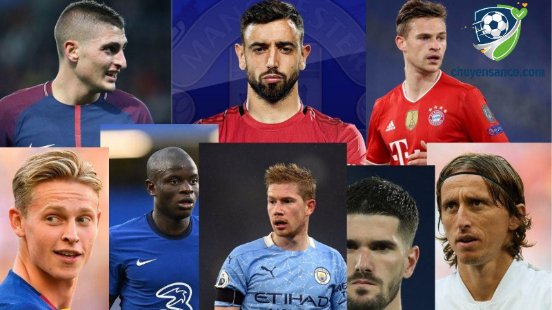 Tiền vệ được gọi là Midfielder (Tiếng Anh)