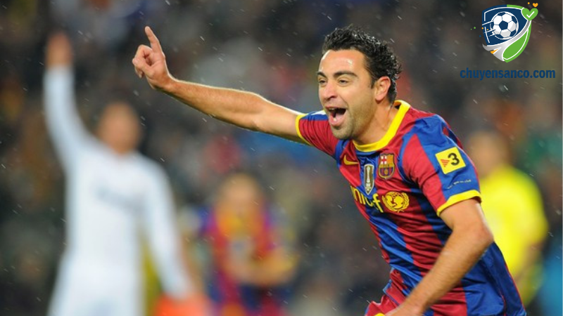 Tiền vệ trung tâm: Xavi Hernandez (tuyển Tây Ban Nha)