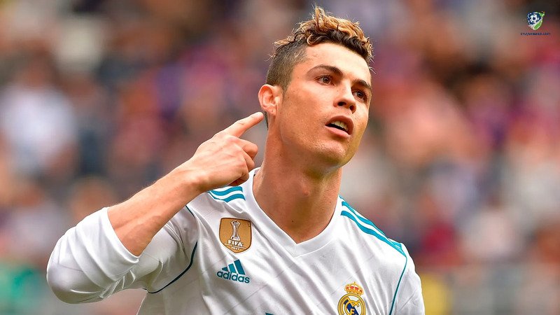 El Bicho là quái thú tạo nên kỷ nguyên Real Madrid