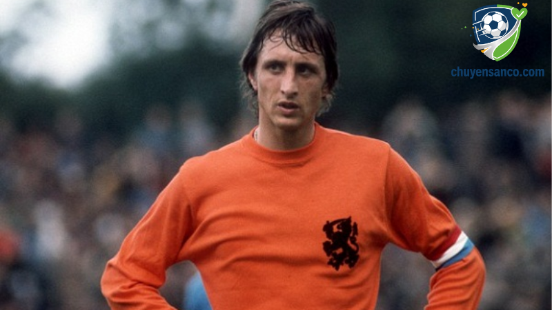 Góc khuất và nỗi buồn danh hiệu của Cruyff
