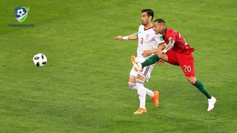 Kỹ thuật đúng chuẩn khi thực hiện cách sút Trivela