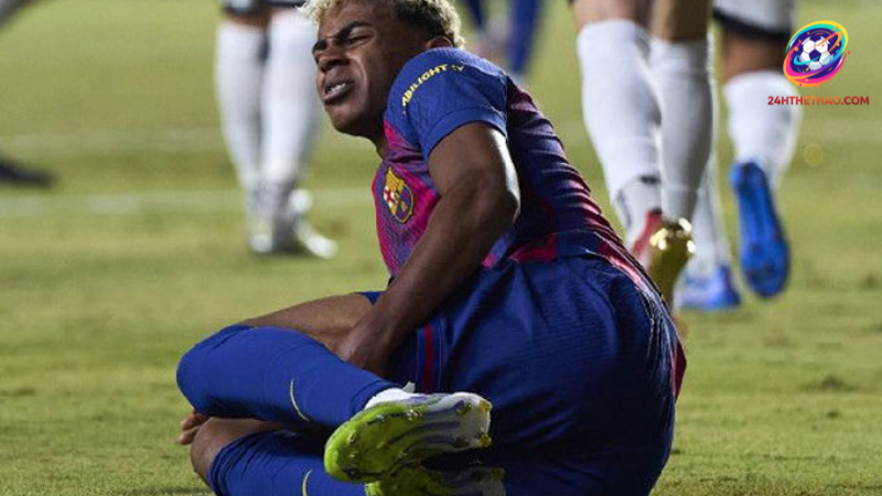 Lamine Yamal mắc chứng đau xương mu mãn tính