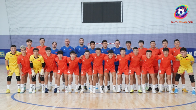 Lý do đội bóng PSG chiếm nửa đội hình xuất sắc nhất năm 2025