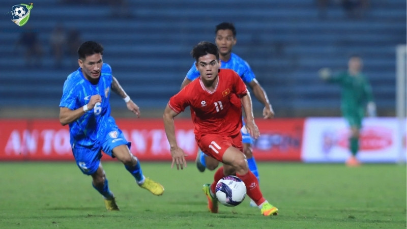 RB cũng cần phải hỗ trợ tấn công biên